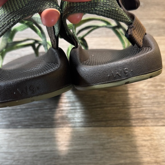 Chaco Green Strappy Sandals woman’s 9 (s83) - Picture 5 of 6